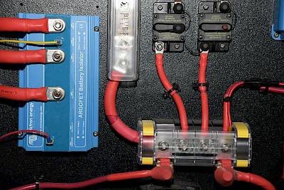 Fusing Circuits on a Battery Isolator